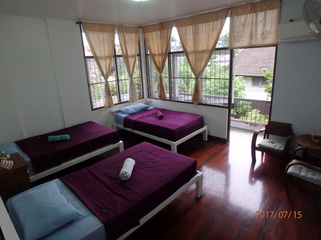 The Blue14 House Chiang Mai Apartment Bagian luar foto