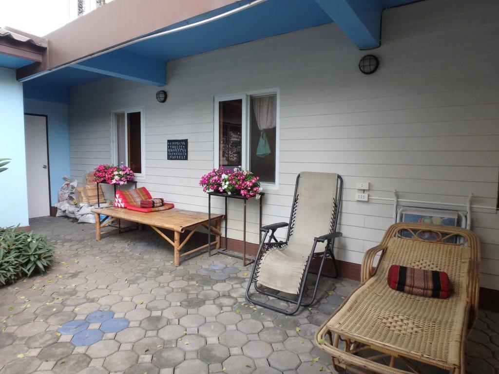 The Blue14 House Chiang Mai Apartment Bagian luar foto
