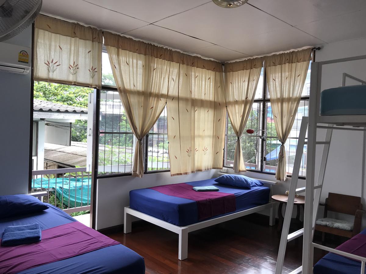 The Blue14 House Chiang Mai Apartment Bagian luar foto